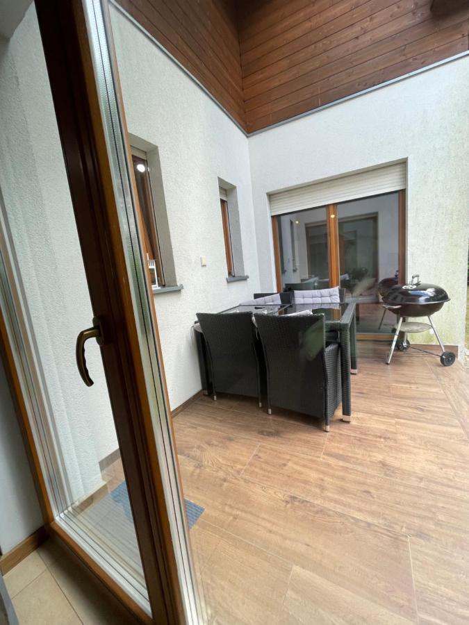 Apartament Przy Lesie Chojno-Blota Wielkie Eksteriør billede